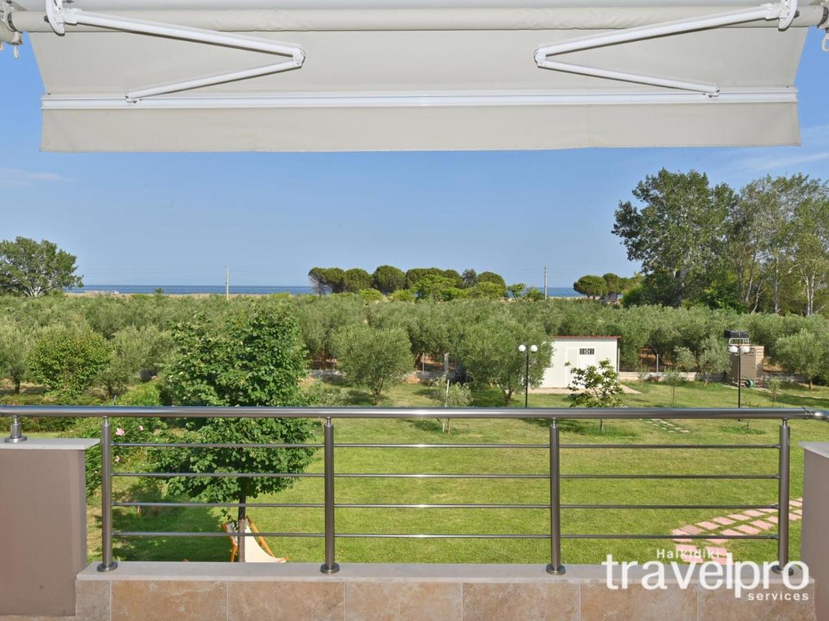 Villa Iris By Rentalspro Services - Agios Mamas Beach Exterior foto