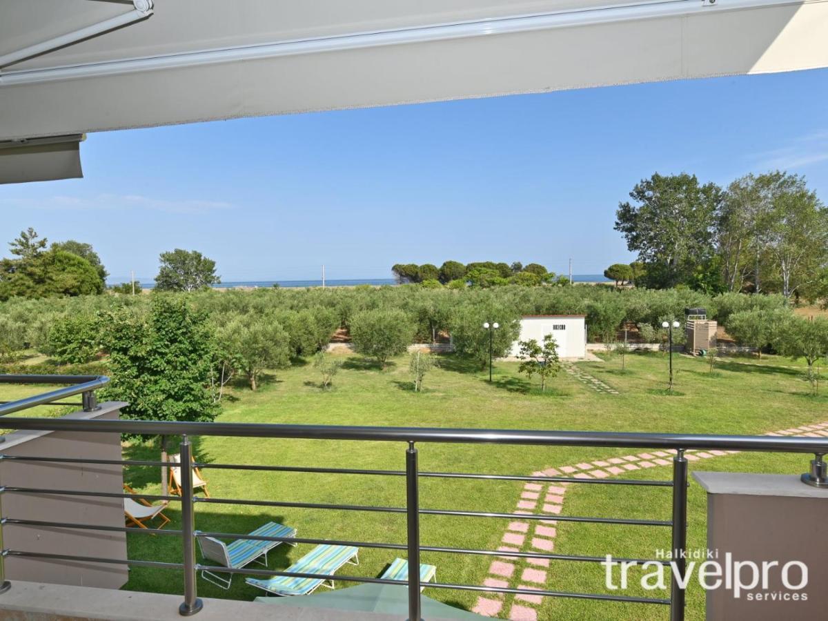 Villa Iris By Rentalspro Services - Agios Mamas Beach Exterior foto