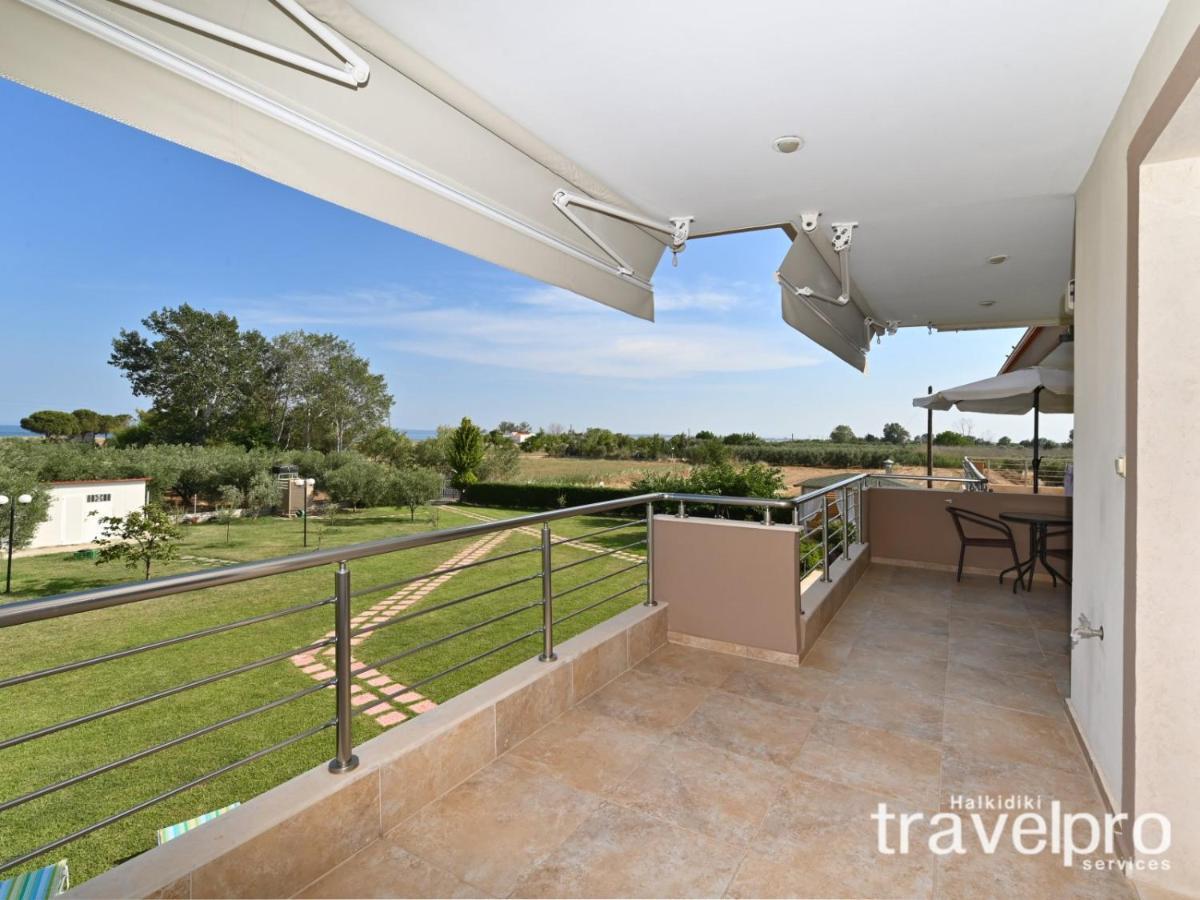 Villa Iris By Rentalspro Services - Agios Mamas Beach Exterior foto