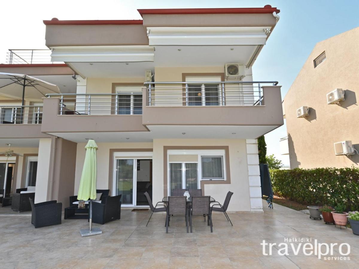Villa Iris By Rentalspro Services - Agios Mamas Beach Exterior foto