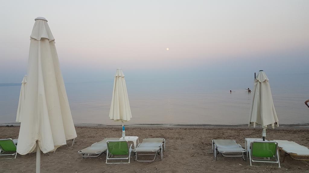 Villa Iris By Rentalspro Services - Agios Mamas Beach Exterior foto